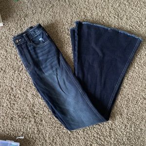 Buckle Bell bottom jeans